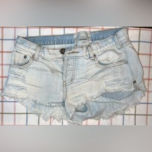 One Teaspoon Denim Cut Off Shorts Size 27